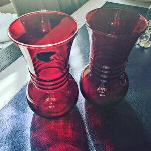 Royal Ruby Vintage Vases by Anchor Hocking c1930-1960 Gorgeous pair for Holidays